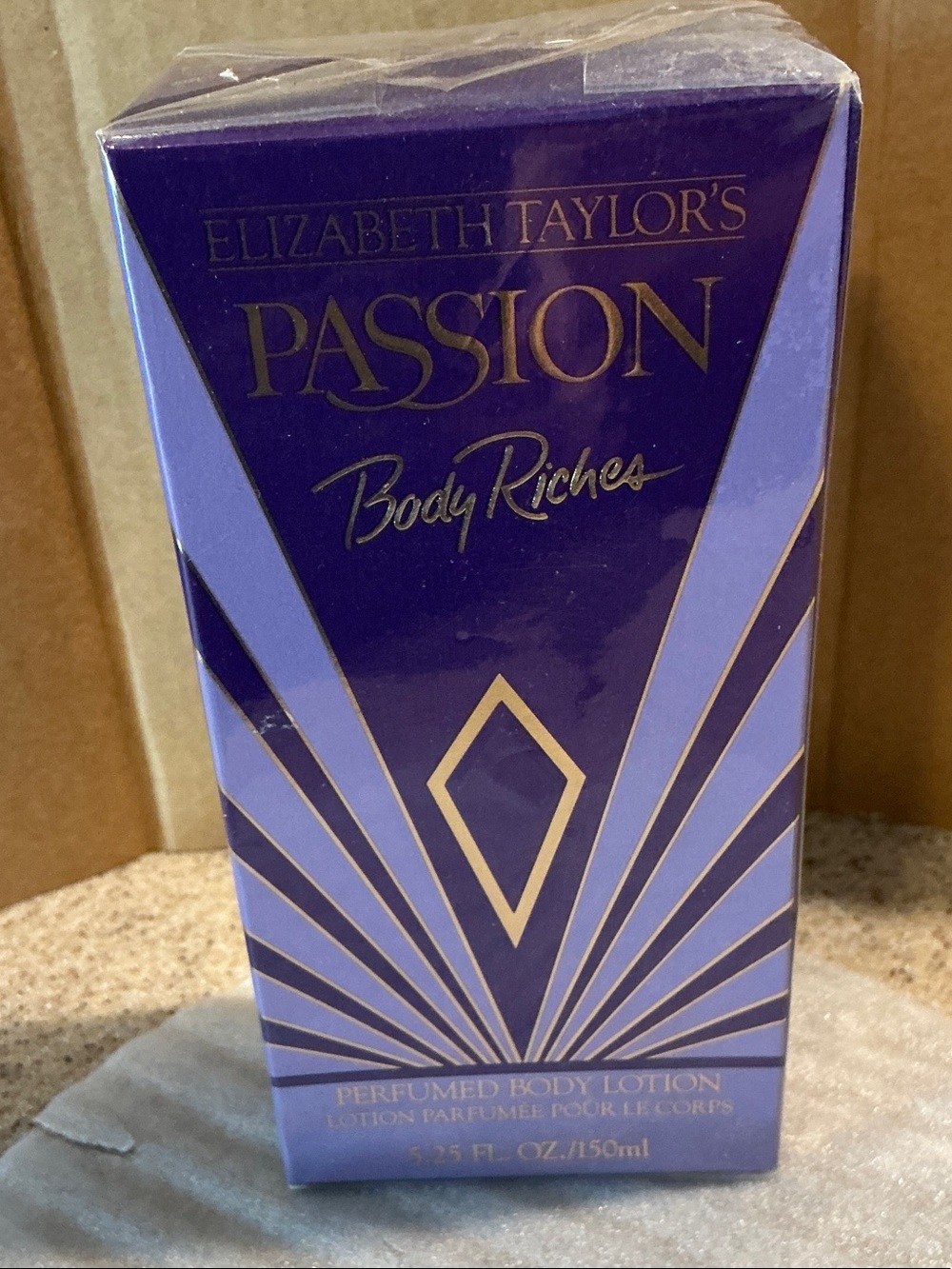 Elizabeth Taylor’s Passion Body Riches Perfumed Body Lotion 5.25 oz Sealed Box